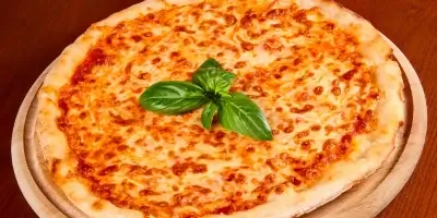 Amerikanische Pizza